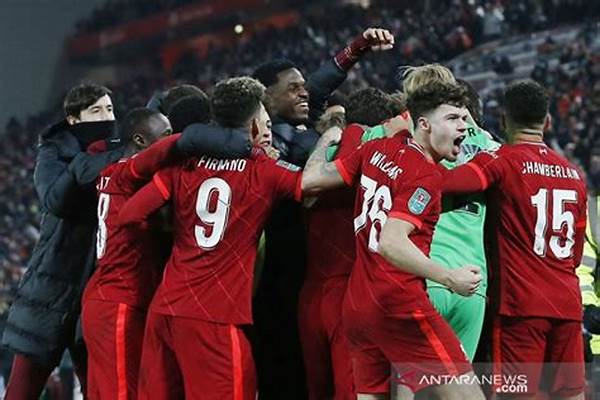 Liverpool Amankan Kemenangan Dramatis Atas Man City
